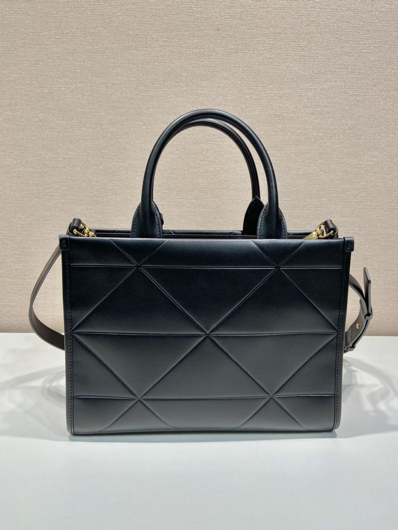 Pra*a tote bags